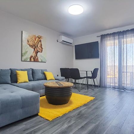 Apartment Pek Crikvenica Eksteriør bilde