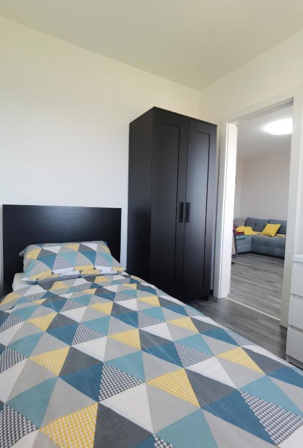 Apartment Pek Crikvenica Eksteriør bilde