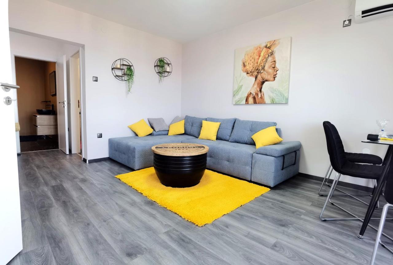 Apartment Pek Crikvenica Eksteriør bilde