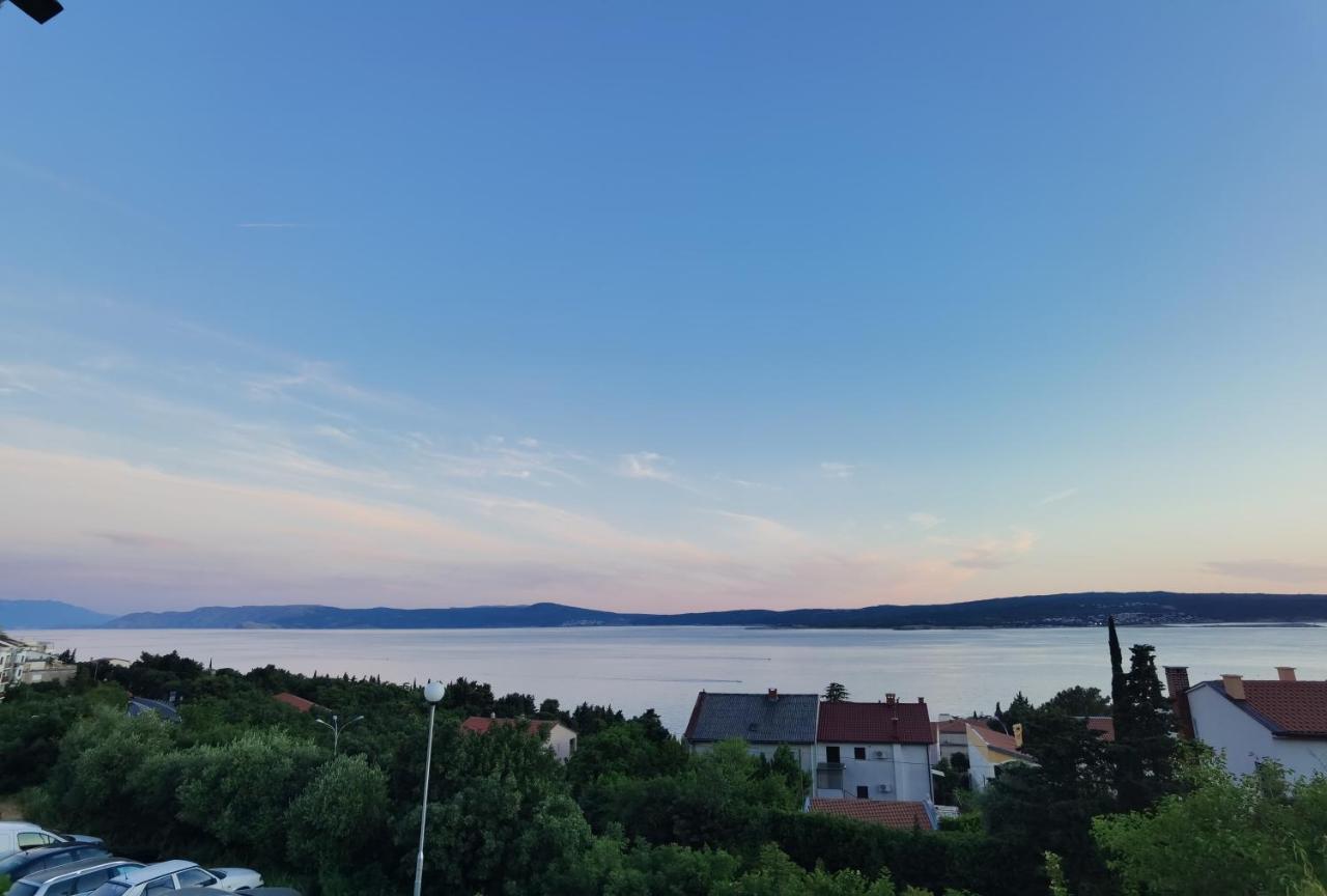 Apartment Pek Crikvenica Eksteriør bilde