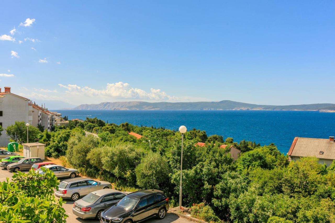 Apartment Pek Crikvenica Eksteriør bilde